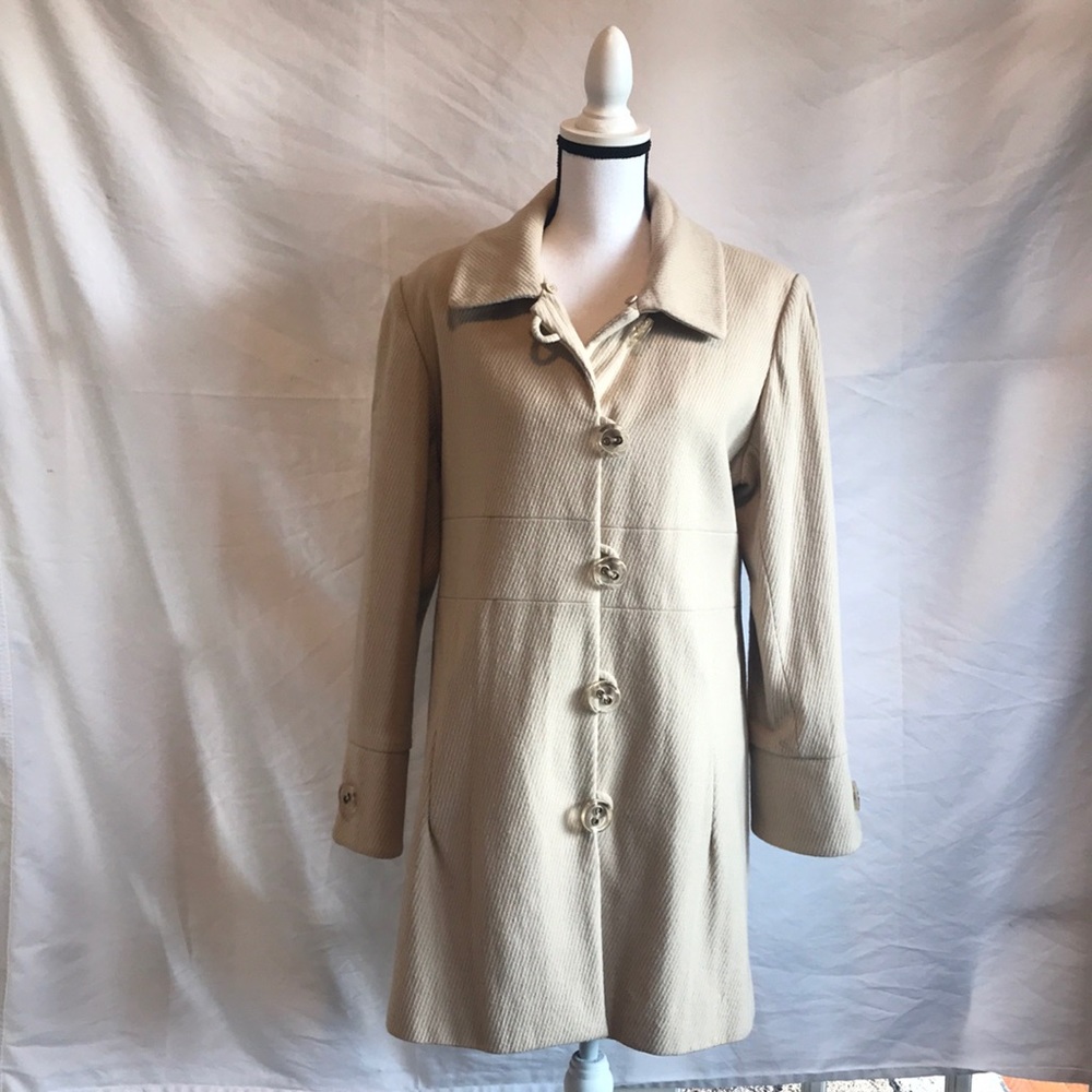 Ladies dressy coat